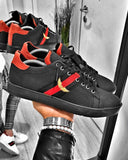 Chaussures sneakers noir à bandes latérales roue et logo ailes brodé