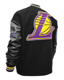 Veste Teddy brodé et patch Lakers avec inscription et bi matière feutrine noir et manches aspect cuir