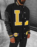 Veste Teddy brodé et patch Lakers avec inscription et bi matière feutrine noir et manches aspect cuir