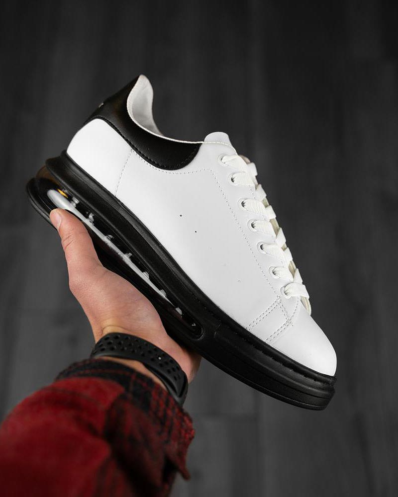 Chaussures Sneakers blanches à semelles noires avec effet bulles d'air marque BB Salazar