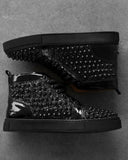 Zapatos negros zapatillas altas efecto brillo con tachuelas de strass marca BB Salazar para hombre